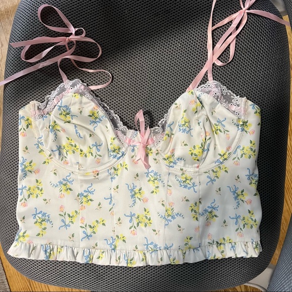 For Love and Lemons Charlotte Bustier - Picture 3 of 4